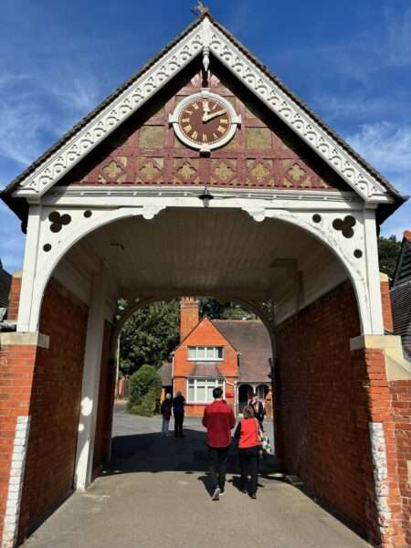 Tour of Bletchley Park - the stable yard