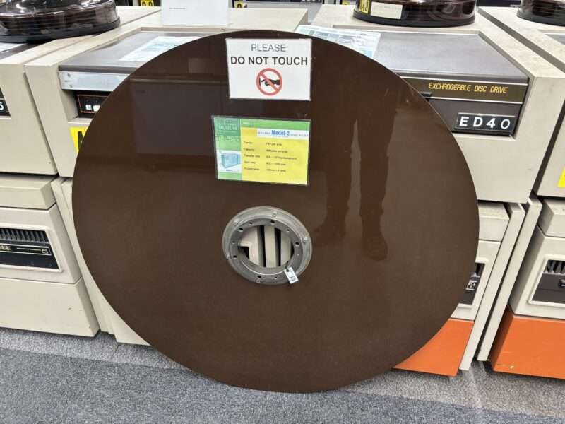 4MB hard disk - that's about 3-4' in diameter