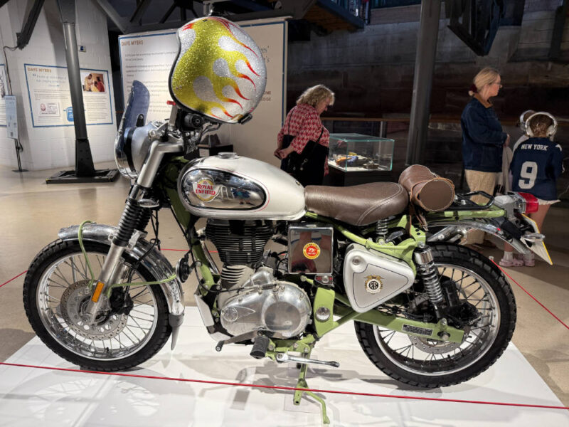 Dave Myer's Royal Enfield