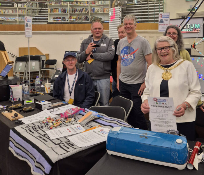 Mayoral approval of the Quantum Technology Club stand (1)