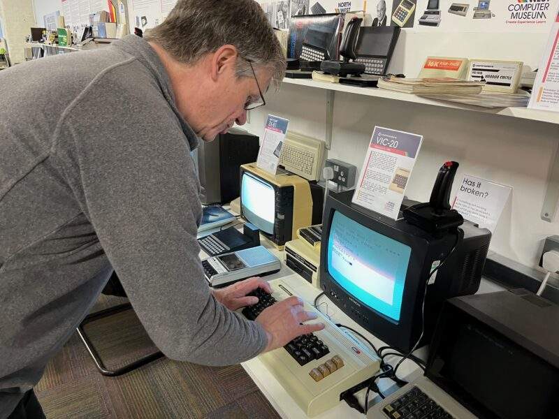 North West Computer Museum - Poking around